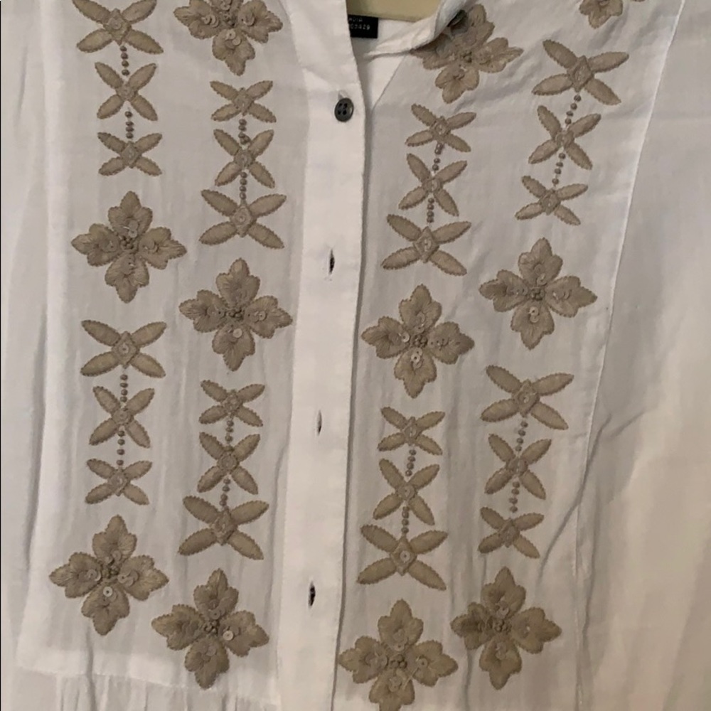 Top - Picture 2 of 6